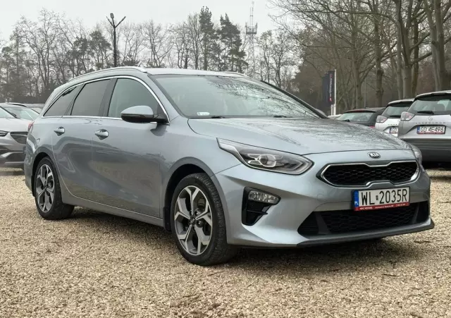 KIA Ceed 1.4 T-GDI L Business Line DCT