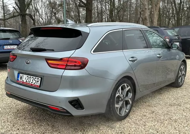 KIA Ceed 1.4 T-GDI L Business Line DCT