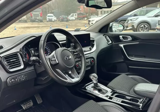 KIA Ceed 1.4 T-GDI L Business Line DCT