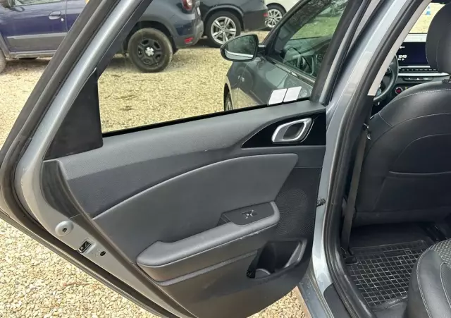 KIA Ceed 1.4 T-GDI L Business Line DCT