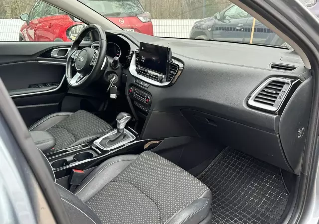 KIA Ceed 1.4 T-GDI L Business Line DCT