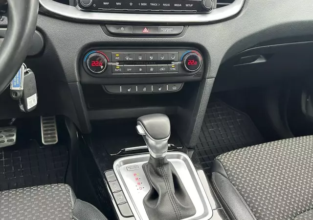 KIA Ceed 1.4 T-GDI L Business Line DCT