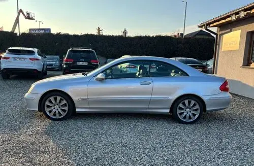 MERCEDES-BENZ CLK 