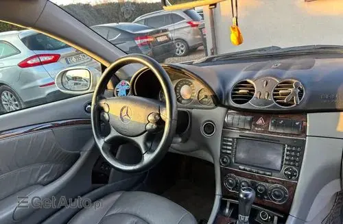 MERCEDES-BENZ CLK 