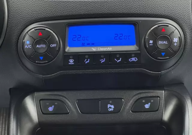 HYUNDAI Ix35 1.6 2WD blue Comfort