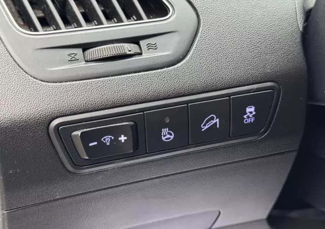 HYUNDAI Ix35 1.6 2WD blue Comfort