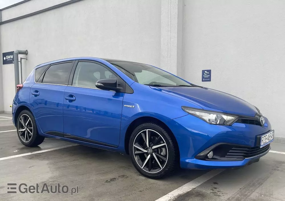 TOYOTA Auris 1.8 VVT-i Hybrid Automatik Executive