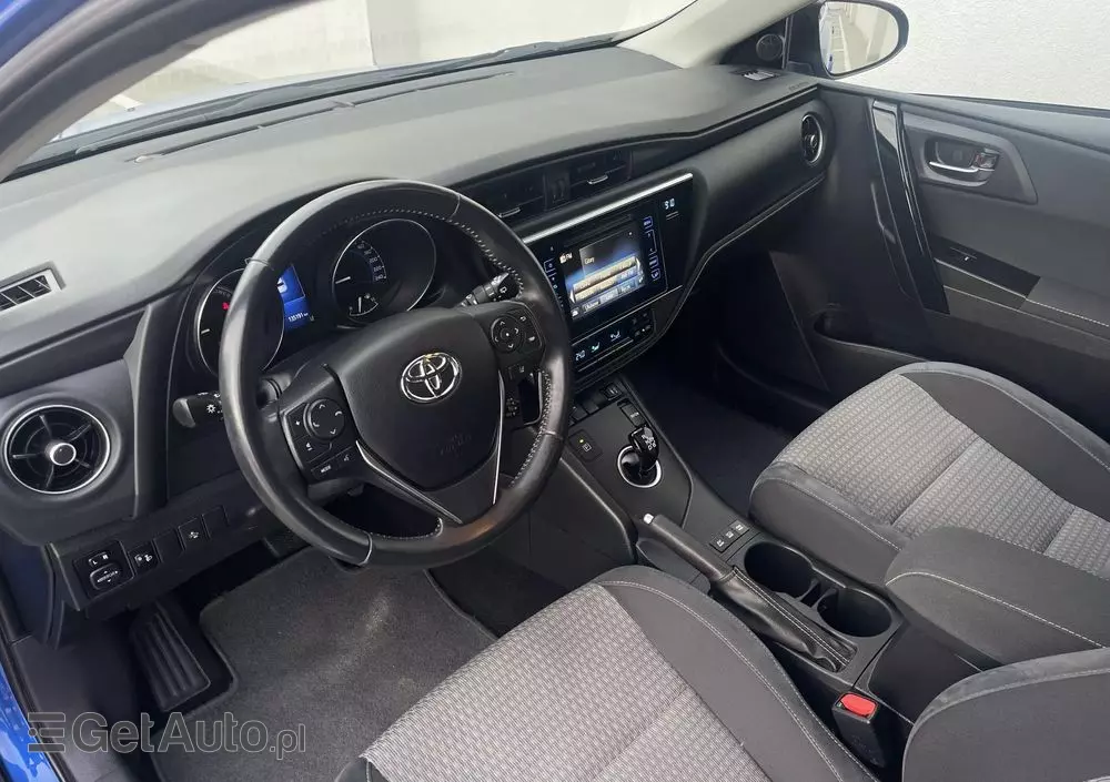 TOYOTA Auris 1.8 VVT-i Hybrid Automatik Executive