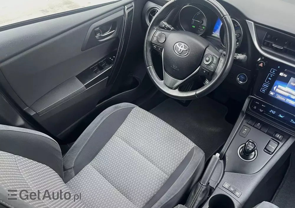 TOYOTA Auris 1.8 VVT-i Hybrid Automatik Executive