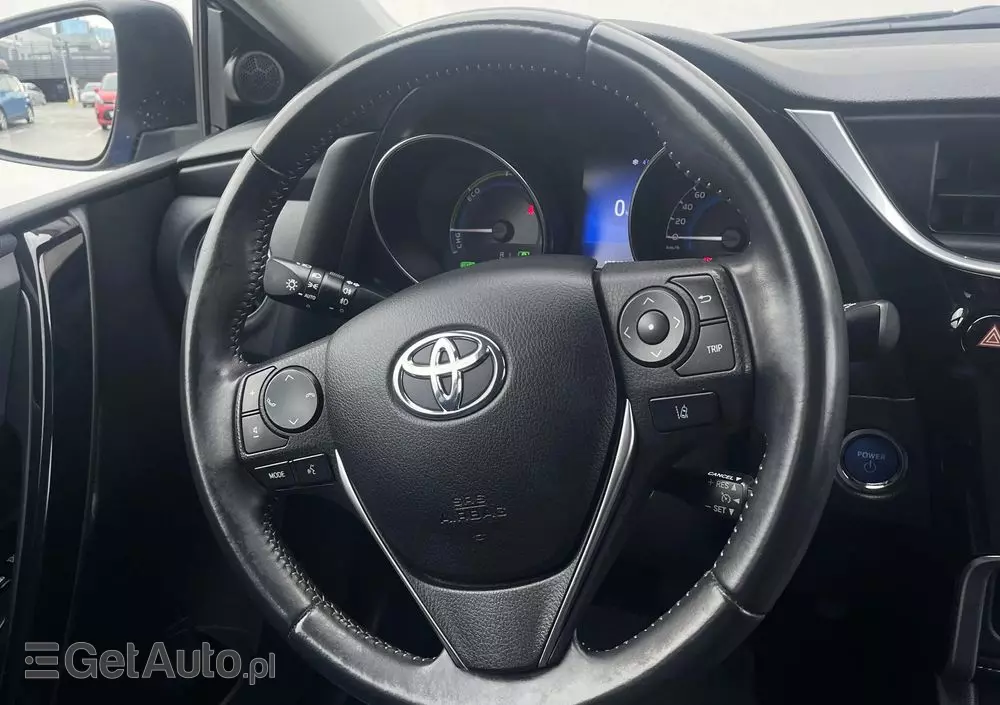 TOYOTA Auris 1.8 VVT-i Hybrid Automatik Executive