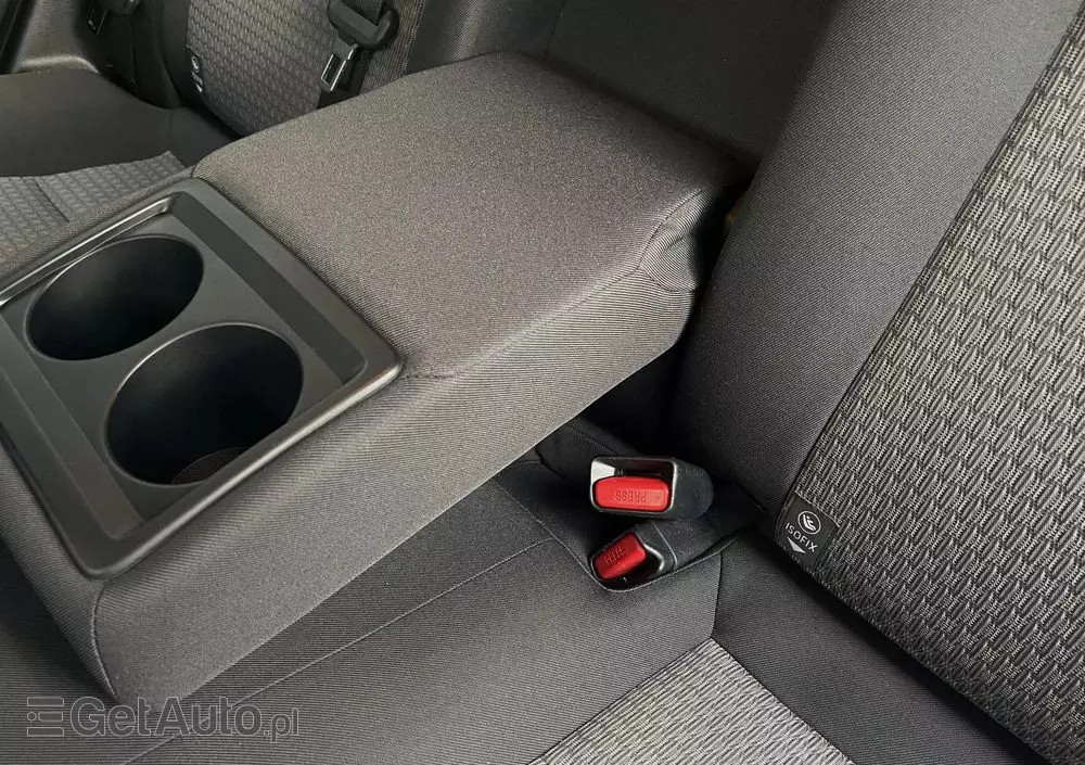 TOYOTA Auris 1.8 VVT-i Hybrid Automatik Executive