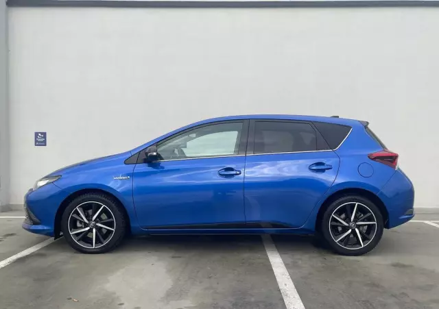 TOYOTA Auris 1.8 VVT-i Hybrid Automatik Executive