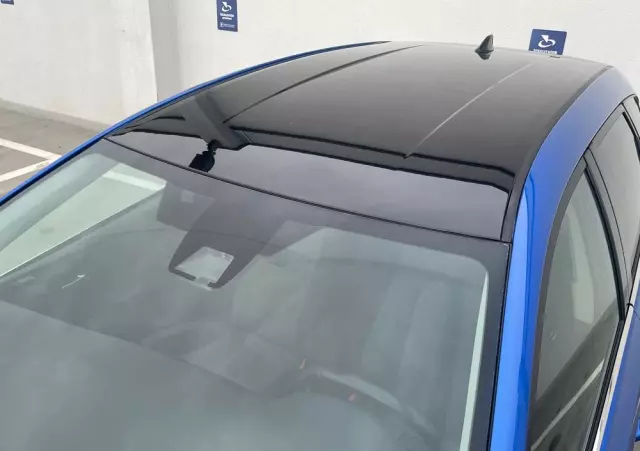 TOYOTA Auris 1.8 VVT-i Hybrid Automatik Executive