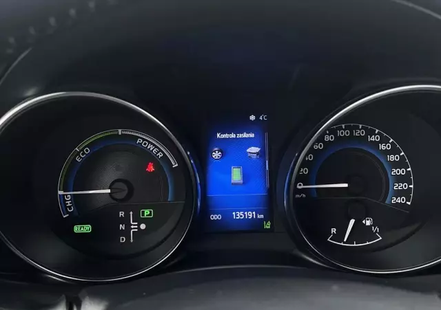 TOYOTA Auris 1.8 VVT-i Hybrid Automatik Executive