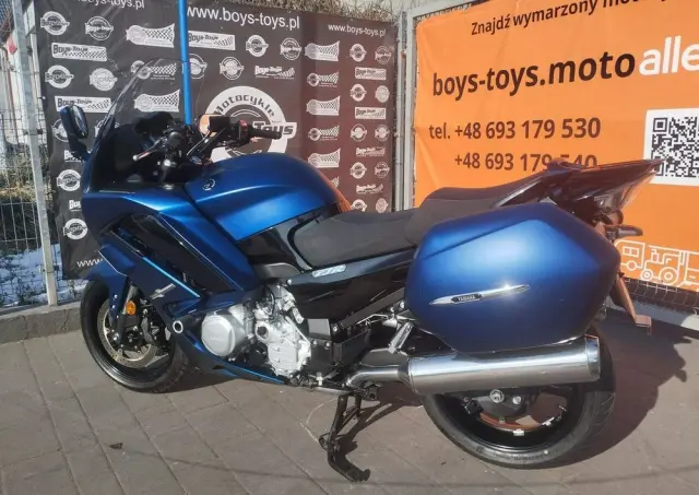 YAMAHA FJR 