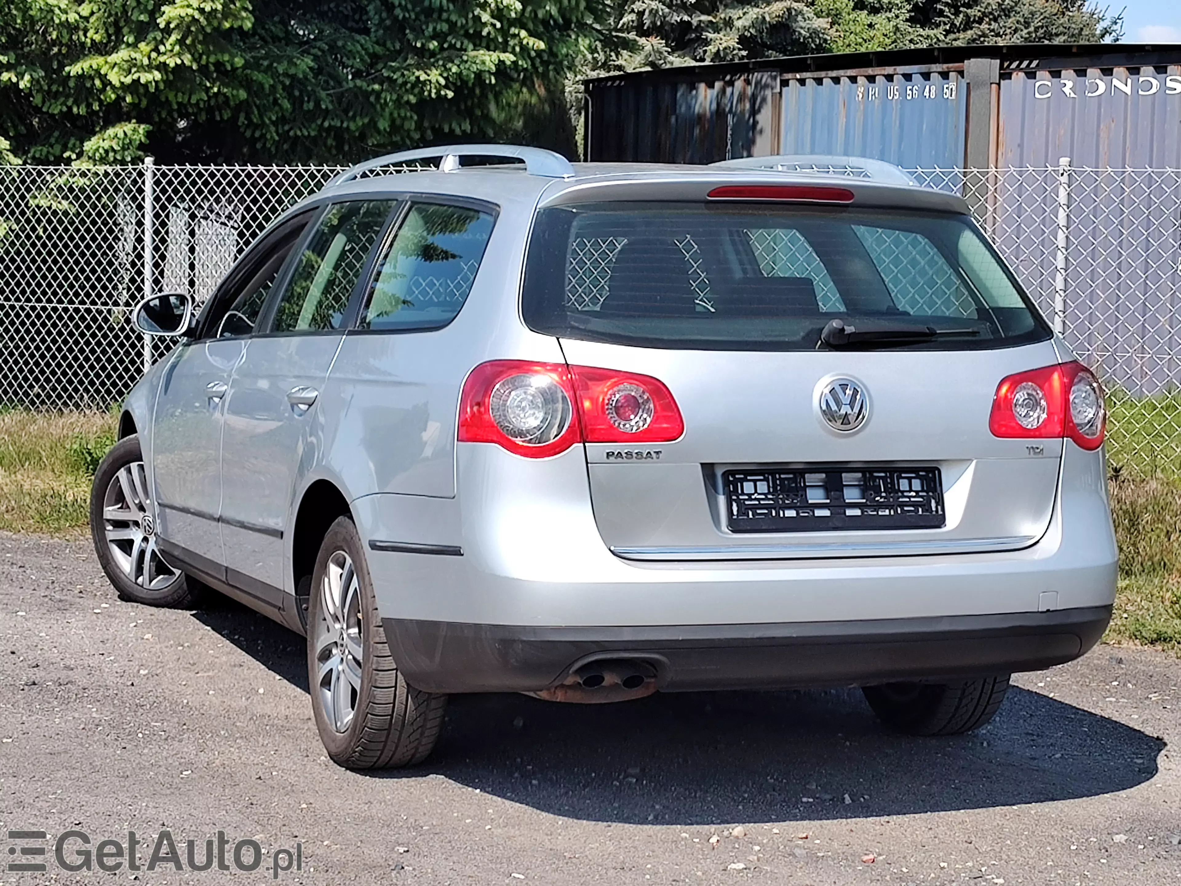 VOLKSWAGEN Passat Comfortline