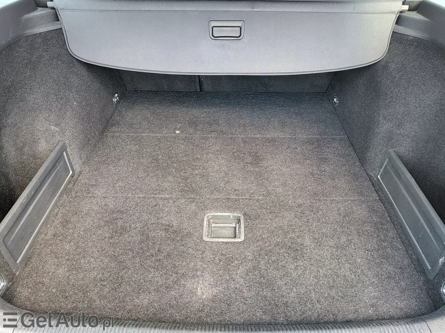 VOLKSWAGEN Passat Comfortline