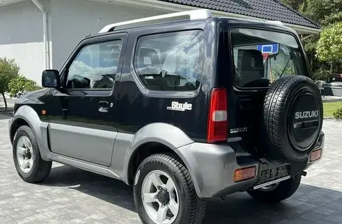 SUZUKI Jimny 