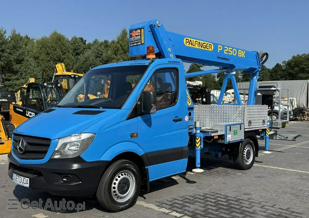 MERCEDES-BENZ Sprinter 