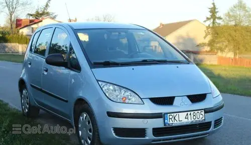 MITSUBISHI Colt 