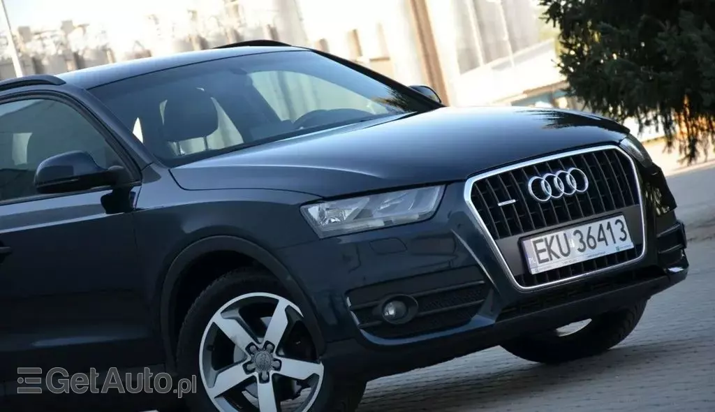 AUDI Q3 