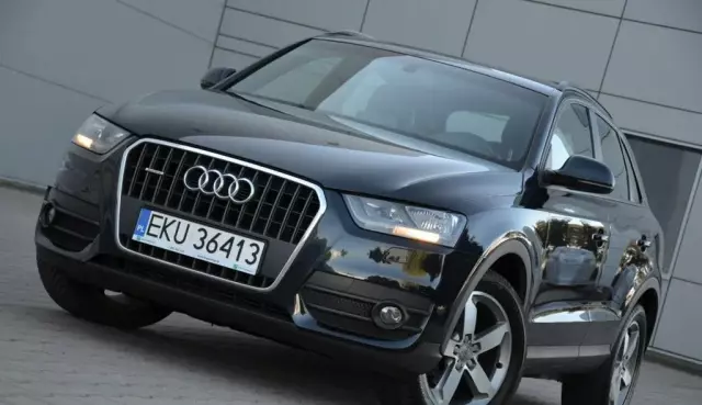AUDI Q3 