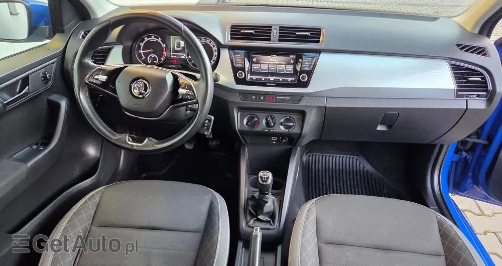 SKODA Fabia 1.0 TSI Ambition