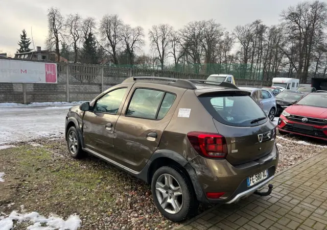 DACIA Sandero Stepway Blue dCi 95 Essential
