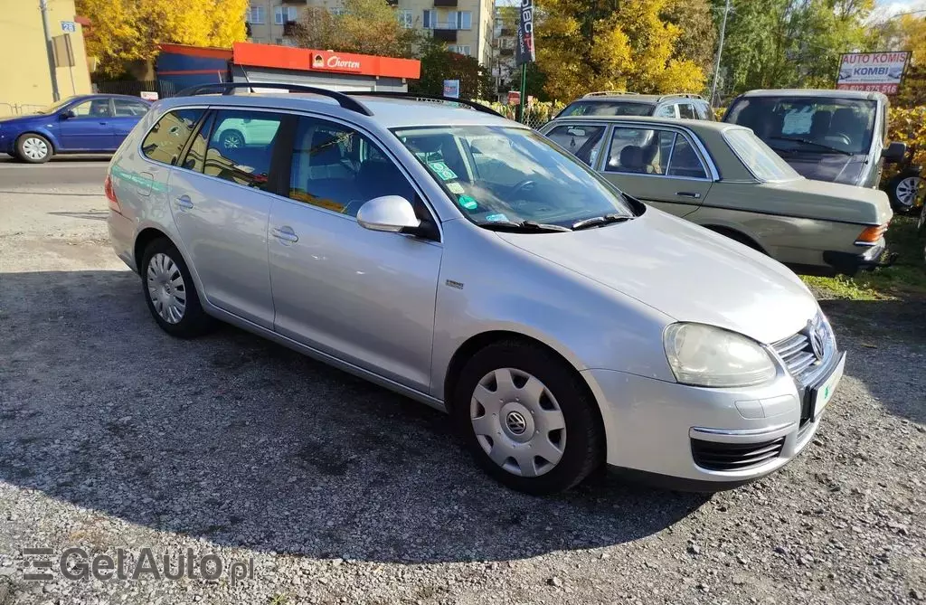 VOLKSWAGEN Golf 1.9 TDI (105 KM)