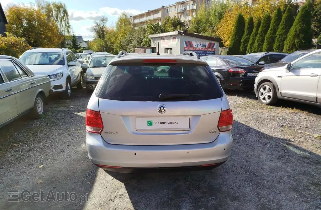 VOLKSWAGEN Golf 1.9 TDI (105 KM)