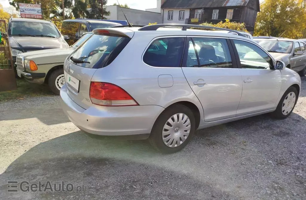 VOLKSWAGEN Golf 1.9 TDI (105 KM)