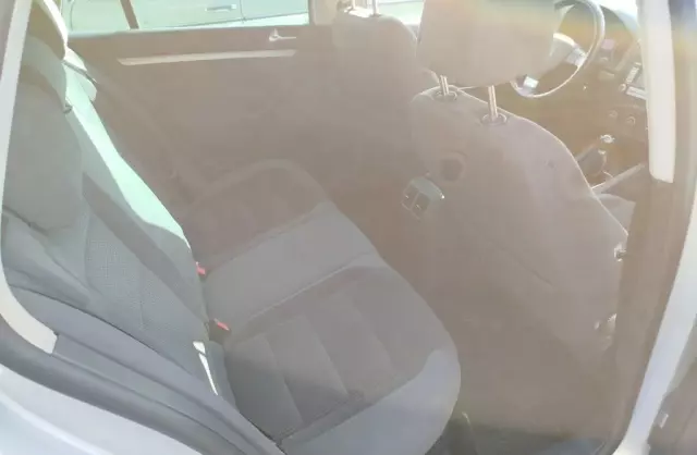 VOLKSWAGEN Golf 1.9 TDI (105 KM)