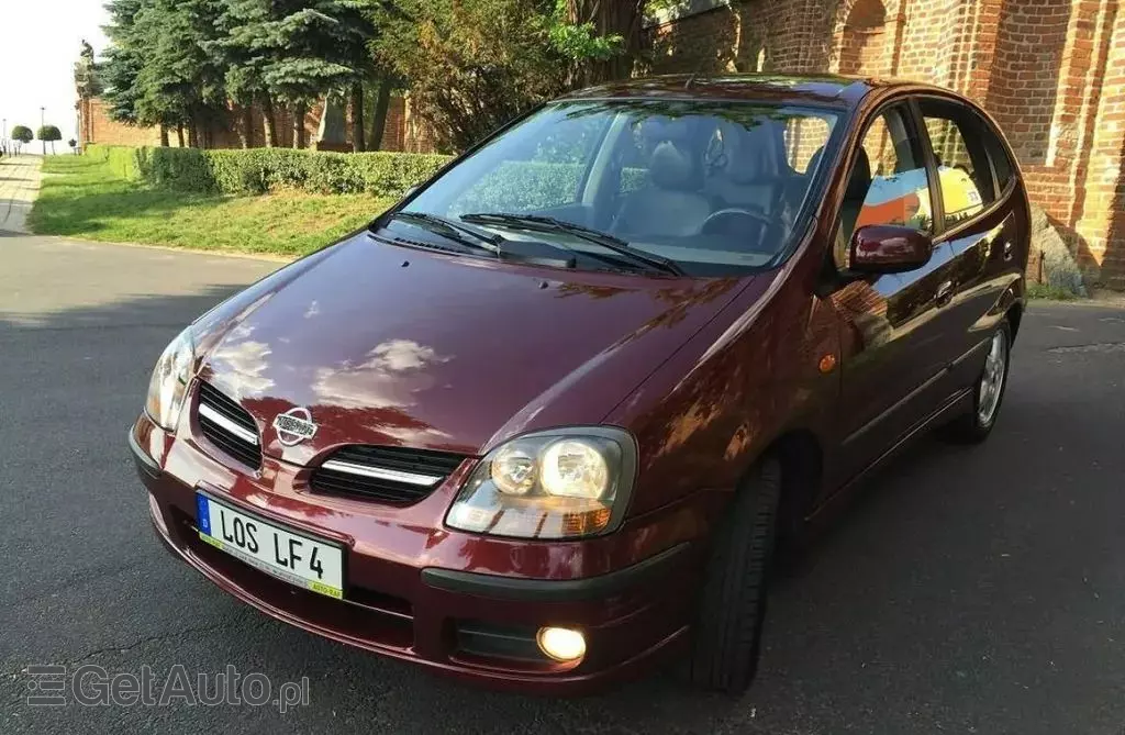 NISSAN Almera 