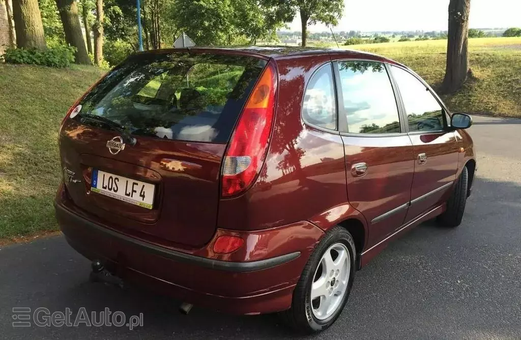 NISSAN Almera 