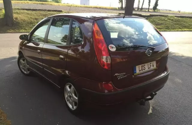 NISSAN Almera 
