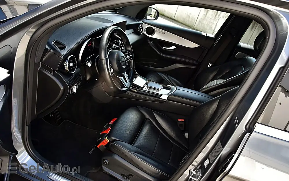 MERCEDES-BENZ GLC 200 4-Matic