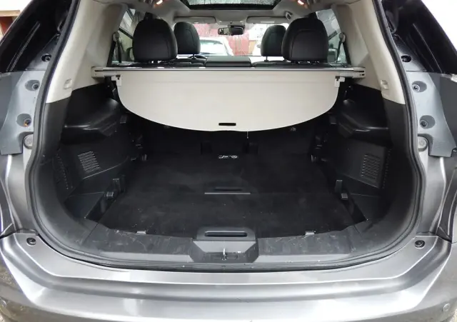 NISSAN X-Trail 1.6 dCi Xtronic 360