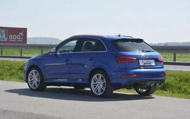 AUDI RS Q3 2.5 TFSI quattro S tronic