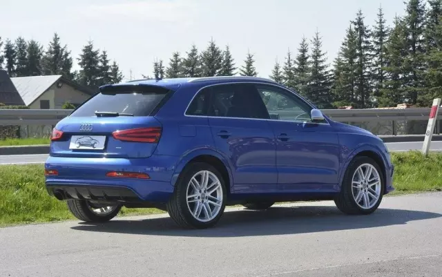 AUDI RS Q3 2.5 TFSI quattro S tronic