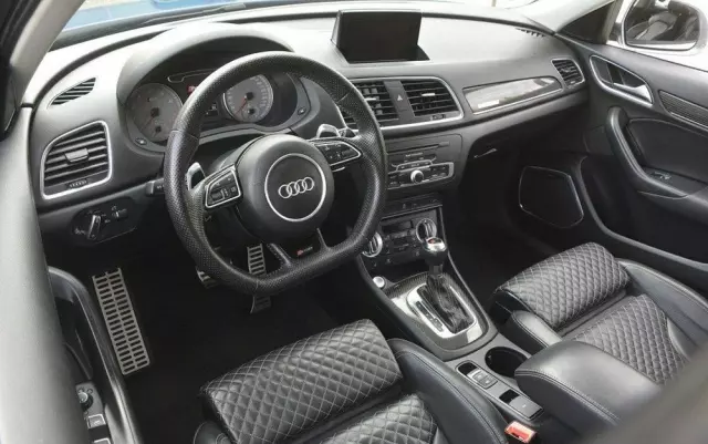 AUDI RS Q3 2.5 TFSI quattro S tronic