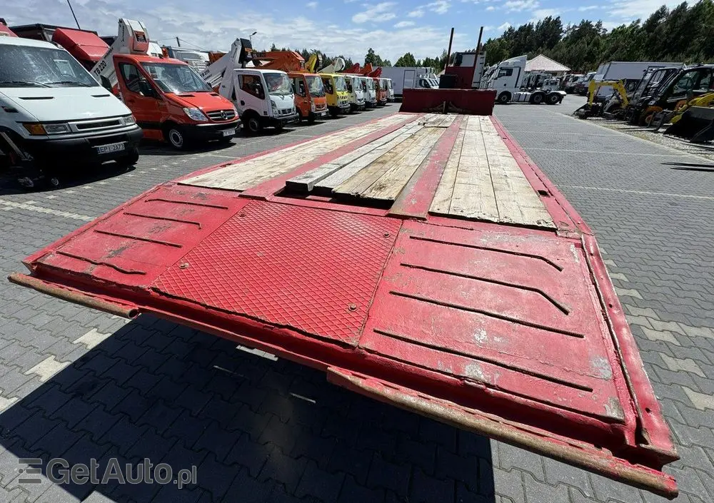 BLUMHARDT Niskopodwozie SAL 40.24 3-Osie BPW Tylna Skrętna 