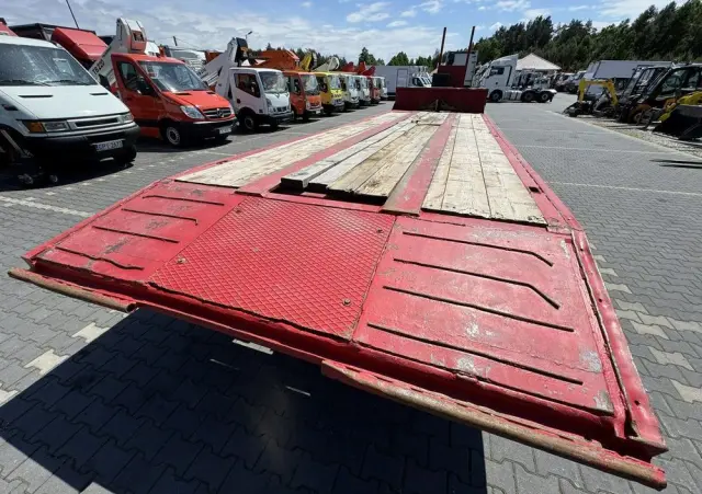 BLUMHARDT Niskopodwozie SAL 40.24 3-Osie BPW Tylna Skrętna 