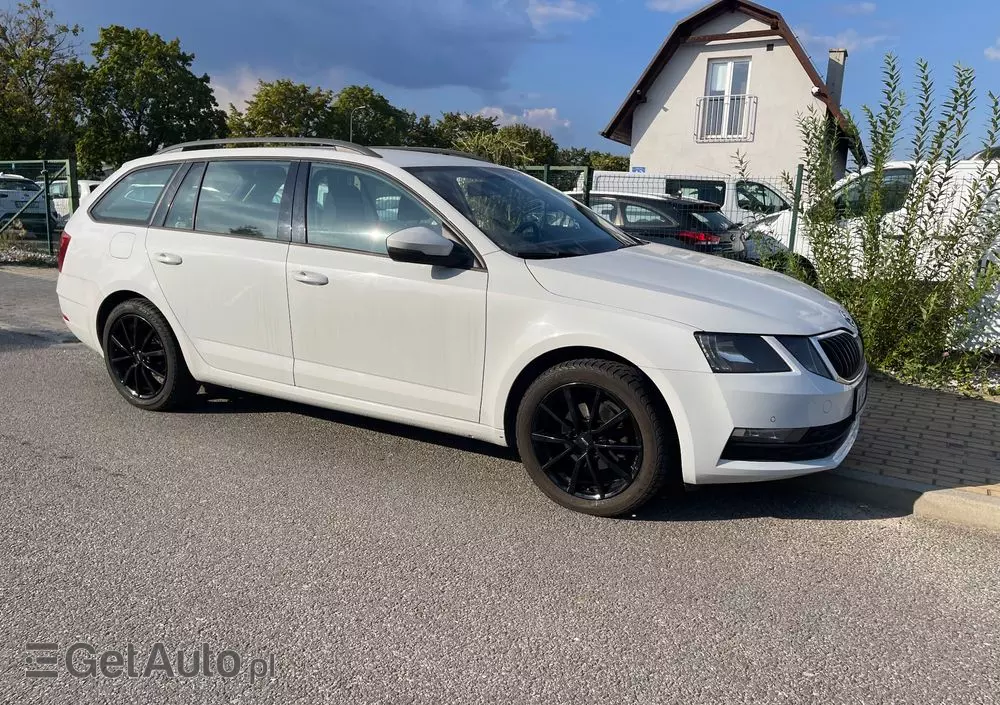 SKODA Octavia 1.6 TDI Ambition