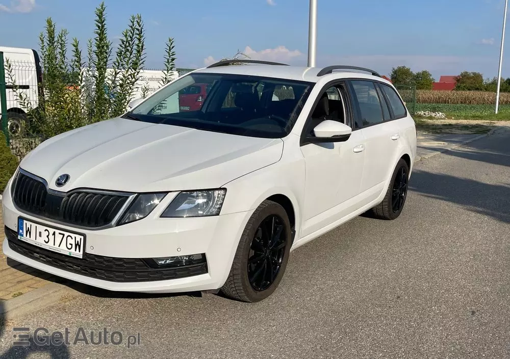 SKODA Octavia 1.6 TDI Ambition