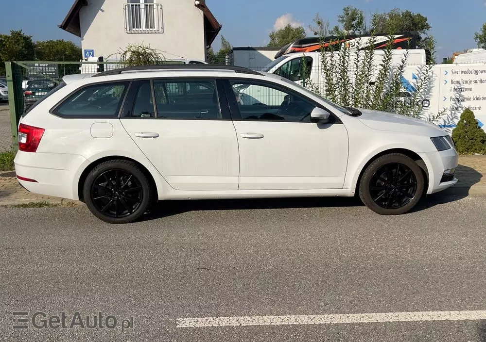 SKODA Octavia 1.6 TDI Ambition