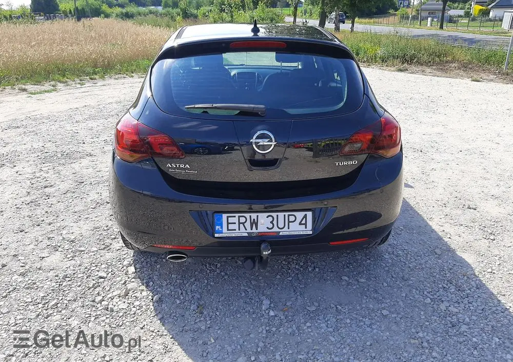 OPEL Astra 1.4 T Cosmo