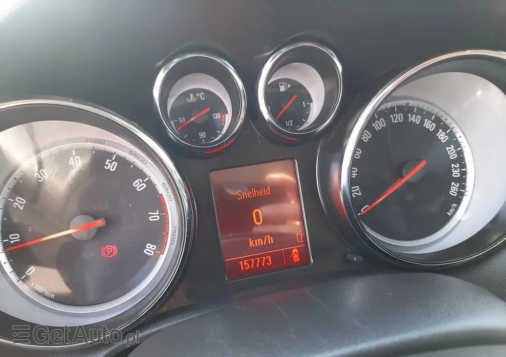 OPEL Astra 1.4 T Cosmo