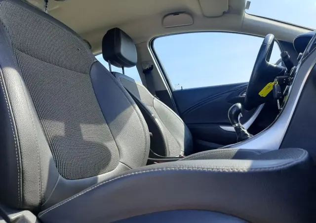 OPEL Astra 1.4 T Cosmo