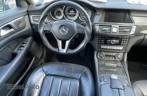 MERCEDES-BENZ CLS 