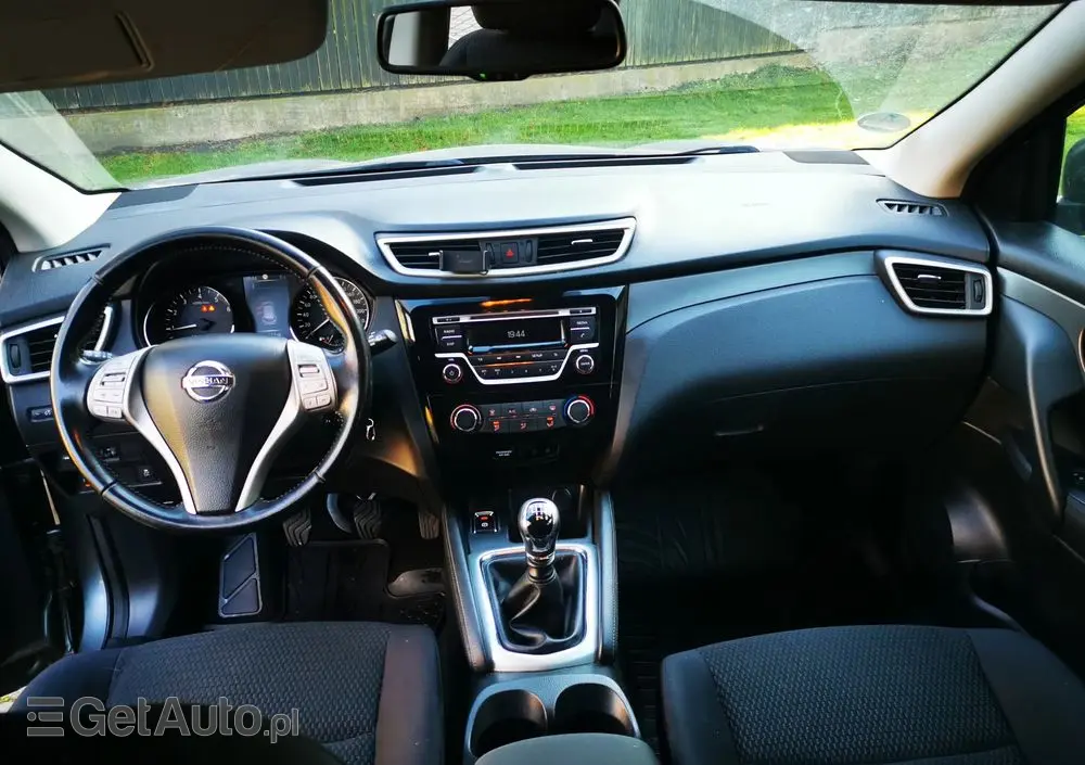 NISSAN Qashqai 1.2 DIG-T Visia EU6